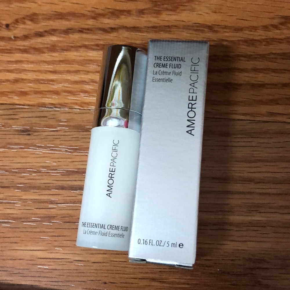 Amorepacific The Essential Creme Fluid Trial Size
